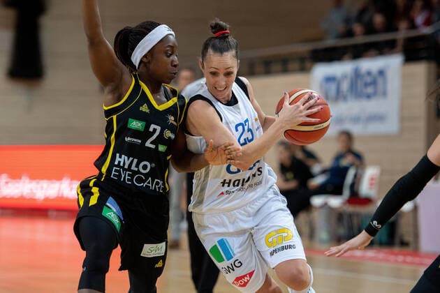 Snezana Aleksic 23, GISA Lions SV Halle vs Seraphina Asuamah Kofoh Saarlouis GISA Lions SV Halle vs inexio Royals Saarlouis Basketball 1 Bundesliga ERDGAS Sportarena Halle Saale 02 02 2020 Photo Holger John Sachsen Anhalt Germany