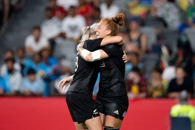 PARRAMATTA, NSW - FEBRUARY 02: New Zealand celebrate after the try of Niall Williams of New Zealand during the Cup Final, Match 26 between New Zealand and Canada the HSBC Women s Sydney Sevens Rugby on February 02, 2020 at Bankwest Stadium in Sydney, Australia. (Photo by Speed Media Icon Sportswire) RUGBY: FEB 02 Women s Sydney Sevens Icon2002023766