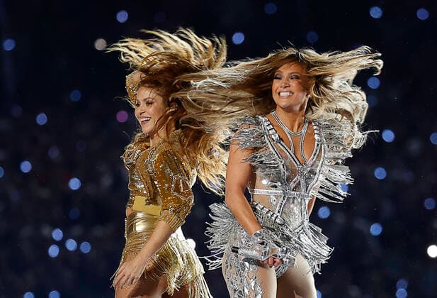 February 2, 2020, Miami Gardens, Florida, USA: Jennifer Lopez and Shakira perform at the Pepsi Super Bowl LIV Halftime Show at Hard Rock Stadium..The stars described it as a significant moment for the U.S. to have two Latina artists headline the mega event at this time in the countryÃ¢â‚¬â ¢s history. NFL, American Football Herren, USA 2020: Super Bowl LIV: 49ers vs Chiefs - ZUMAj89_ 20200202_zaf_j89_138 Copyright: xPaulxKitagakixJr.x