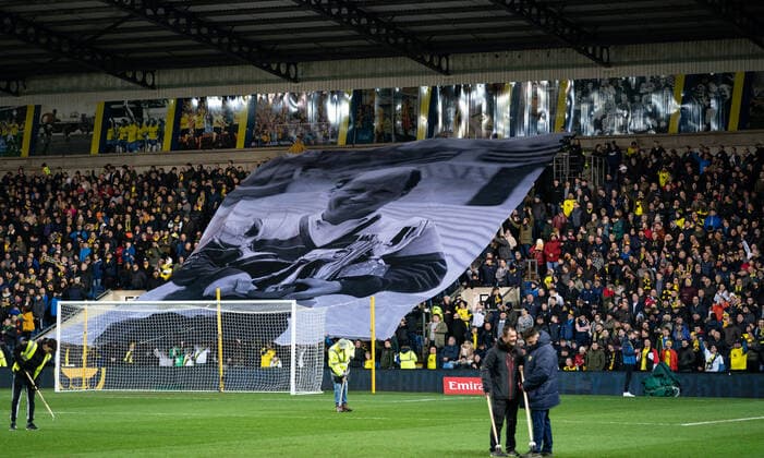 Fu?ball, Trainerhistorie Newcastle United von 1895 bis heute Supporters display a flag of Jim Smith who had managed both clubs during the FA Cup 4th round replay match between Oxford United and Newcastle United at the Kassam Stadium, Oxford, England on 4 February 2020. Copyright: xAndyxRowlandx PMI-3361-0043