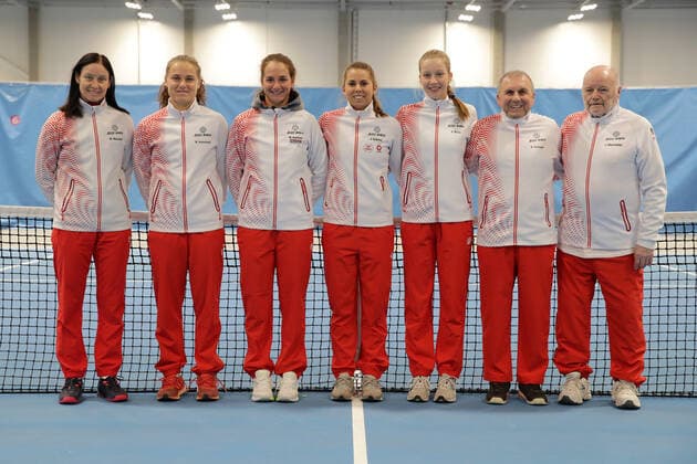 TENNIS - ITF Fed Cup TALLINN,ESTONIA,07.FEB.20 - TENNIS - ITF Fed Cup. Image shows captain Marion Maruska, Mira Antonitsch, Melanie Klaffner, Julia Grabher, Sinja Kraus, stringer Erwin Enzinger and physical therapist Josef Obermueller (AUT). GEPAxpictures xWalterxLuger