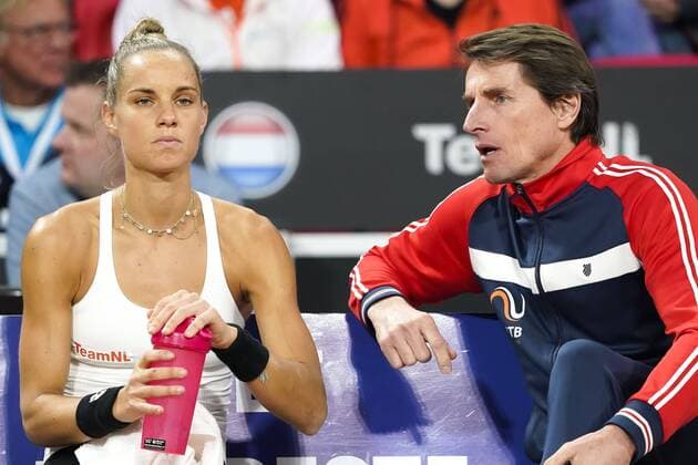 07-02-2020 TENNIS: FED CUP: NEDERLAND-WIT RUSLAND: DEN HAAG Arantxa Rus NED with Coach Paul Haarhuis during Fed Cup Netherlands- Belarus on February, 7 2020 in Den Haag Netherlands. Photo by SCS Sander Chamid Fed cup Netherlands-Belarus xVIxANPxSportx xSoenarxChamidxsportfotografiexIVx 405902947