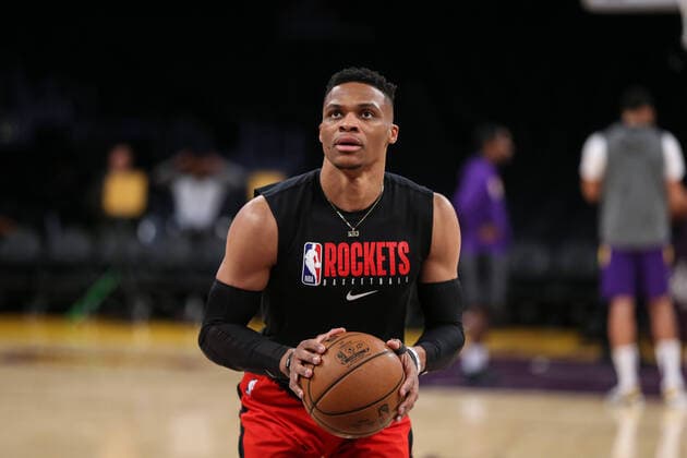 LOS ANGELES, CA - FEBRUARY 06: Houston Rockets guard Russell Westbrook (0) at the freethrow line before the Houston Rockets vs Los Angeles Lakers game on February 06, 2020, at Staples Center in Los Angeles, CA. (Photo by Jevone Moore Icon Sportswire) NBA, Basketball Herren, USA FEB 06 Rockets at Lakers Icon20020623