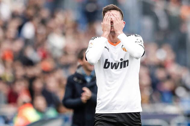 8th February 2020; Coliseum Alfonso Perez, Madrid, Spain; La Liga Football, Club Getafe Club de Futbol versus Valencia; Ferran Torres (Valencia CF) frustrated as he misses a good goal scoring chance  ActionPlus12210256 LeonardoxPrieto