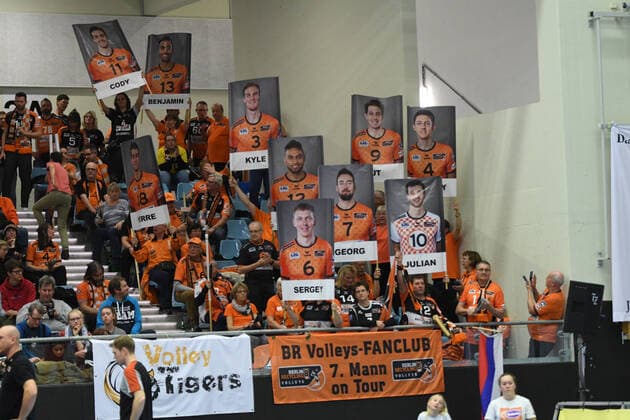 GER,VBL, SVG Lueneburg vs Berlin Recycling Volleys 08 02 2020, GER, VBL, SVG Lueneburg vs Berlin Recycling Volleys, in the picture feature the Berlin fan curve nordphoto xWitke nph00002