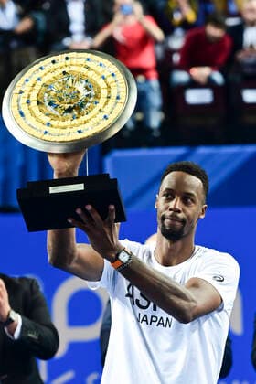 joie de Gael Monfils (Fra) avec le trophee TENNIS : Open Sud de France 2020 - Finale Simple - Montpellier - 09 02 2020 JBAutissier Panoramic 