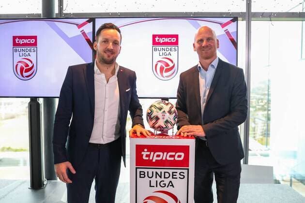 SOCCER - BL, press conference, PK, Pressekonferenz VIENNA,AUSTRIA,11.FEB.20 - SOCCER - tipico Bundesliga, spring season start, press conference. Image shows Markus Prinz (tipico) and Christian Ebenbauer (Bundesliga). GEPAxpictures xPhilippxBrem
