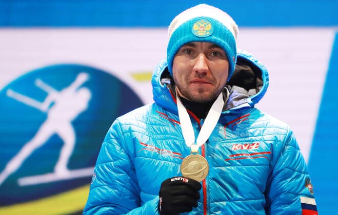 BIATHLON - IBU World Championships Antholz 2020 ANTHOLZ,ITALY,15.FEB.20 - BIATHLON - IBU World Championships 2020, 10km sprint men. Image shows Alexander Loginov (RUS). Keywords: medal. GEPAxpictures xAndreasxPranter