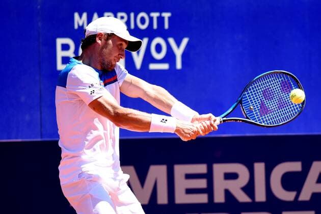 Norwegian Casper Rudd in action against Argentinian Juan Ignacio Londero during the semifinal of the ATP, Tennis Herren Argentina Open, in Buenos Aires, Argentina, 15 February 2020. ATP Argentina Open !ACHTUNG: NUR REDAKTIONELLE NUTZUNG!  Copyright: xFabiánxMattiazzix AME2838 20200215-637174056009481724