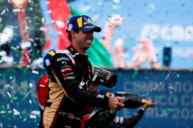 Portuguese driver Antonio Felix da Costa of the DS Techeetah team celebrates the second place during the Grand Prix of Formula E at the Autodromo Hermanos Rodriguez of Mexico City, Mexico, 15 February 2020. Grand Prix of Formula E in Mexico City !ACHTUNG: NUR REDAKTIONELLE NUTZUNG!  Copyright: xJosexMendezx AME3058 20200216-637174144142535459
