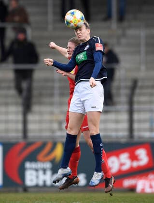 v l Carolin Schraa Köln , Johanna Elsig Jojo Elsig, Potsdam, 4 , Header Duel, Header, Header, Duel, Action, 1 FFC Turbine Potsdam 1 FC Köln, Football, Women, Bundesliga, Season 2019 2020, Potsdam, 16 02 2020, Germany, DFB DFL REGULATIONS PROHIBIT ANY USE OF PHOTOGRAPHS AS IMAGE SEQUENCES AND OR QUASI VIDEO xjkx
