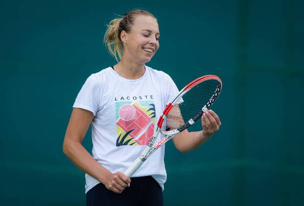 February 16, 2020, Dubai, UNITED ARAB EMIRATES: Anett Kontaveit of Estonia during practice at the 2020 Dubai Duty Free Tennis Championships WTA, Tennis Damen Premier tennis tournament. 2020 Dubai Duty Free Tennis Championships, Tennis, Dubai, Unied Arab Emirates, Feb 16 - ZUMAa181 20200216_zaa_a181_153 Copyright: xAFP7x