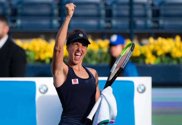 February 17, 2020, Dubai, UNITED ARAB EMIRATES: Barbora Strycova of the Czech Republic celebrates during the first round of the 2020 Dubai Duty Free Tennis Championships WTA, Tennis Damen Premier tennis tournament against Amanda Anisimova of the United States 2020 Dubai Duty Free Tennis Championships, Tennis, Dubai, Unied Arab Emirates, Feb 17 - ZUMAa181 20200217_zaa_a181_085 Copyright: xAFP7x