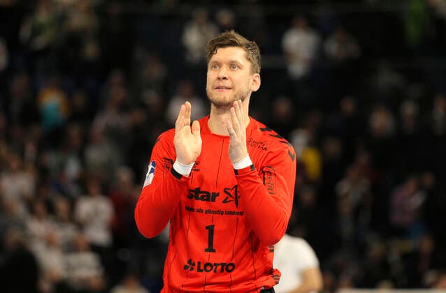 Photo Victory celebration among the players Goalkeeper Niklas Landin Kiel Handball Men on 16 02 2020 1 Bundesliga THW Kiel TVB Stuttgart 35 23