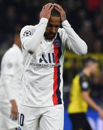 18 02 2020, xjhx, Football UEFA Champions League, Borussia Dortmund Paris St Germain PSG emspor, v l Neymar PSG Paris St Germain disappointed, looking disappointed, dissapointed DFL DFB REGULATIONS PROHIBIT ANY USE OF PHOTOGRAPHS as IMAGE SEQUENCES and or QUASI VIDEO Dortmund