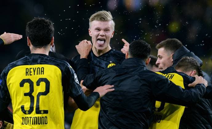 Football, UEFA Champions League, Men, Season 2019 2020, Round of 16 First leg, Signal Iduna Park Dortmund, Bor Dortmund yellow Paris St Germain, PSG white 2 1 Final celebration Erling Haaland BVB Joy, joy, action DFL DFB UEFA REGULATIONS PROHIBIT ANY USE OF PHOTOGRAPHS AS IMAGE SEQUENCES AND OR QUASI VIDEO