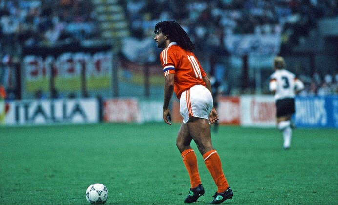 Deutschland - Niederlande Italien, Mailand, 24.06.1990, Fussball, FIFA WM 1990 in Italien, Achtefinale, DFB Deutschland - Niederlande (2:1): Ruud Gullit (Niederlande). *** Germany Netherlands Italy, Milan, 24 06 1990, Football, FIFA World Cup 1990 in Italy, Eighth Final, DFB Germany Netherlands 2 1 Ruud Gullit Netherlands