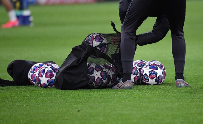 18 02 2020, Football, UEFA Champions League 2019 20, Round of 16, Borussia Dortmund Paris Saint Germain 2 1, Champions League Final Spielbaelle Dortmund Nordrhein Westfalen Germany Team2