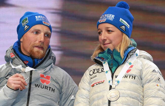 BIATHLON - IBU World Championships Antholz 2020 ANTHOLZ,ITALY,20.FEB.20 - BIATHLON - IBU World Championships 2020, single mixed relay. Image shows the rejoicing of Erik Lesser and Franziska Preuss (GER). Keywords: medal. GEPAxpictures xAndreasxPranter