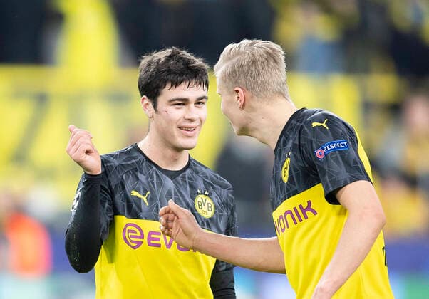 Giovanni REYNA l DO with Erling HAALAND DO after the match, Football Champions League, Round of 16 first leg, Borussia Dortmund DO Paris St Germain PSG 2 1, on 18 02 2020 in Dortmund Germany Â