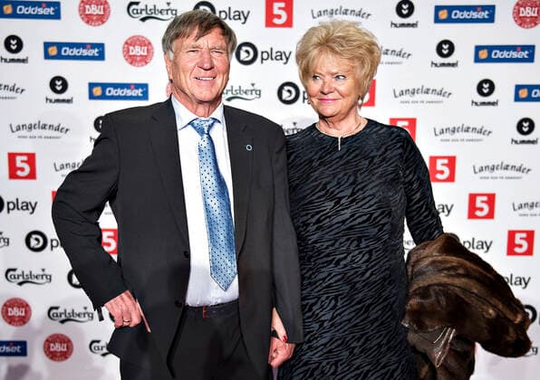 Danish Football Award was held on Monday evening in Forum Horsens Here is Roed Loeber with Sepp Piontek and Mrs. Tidl land coach and German football player Sepp Piontek, turns 80 years on Thursday, March 5, 2020, Horsens Jylland Denmark,  Copyright: HenningxBagger HenningxBaggerx COP101 spdk20200221-135143-A