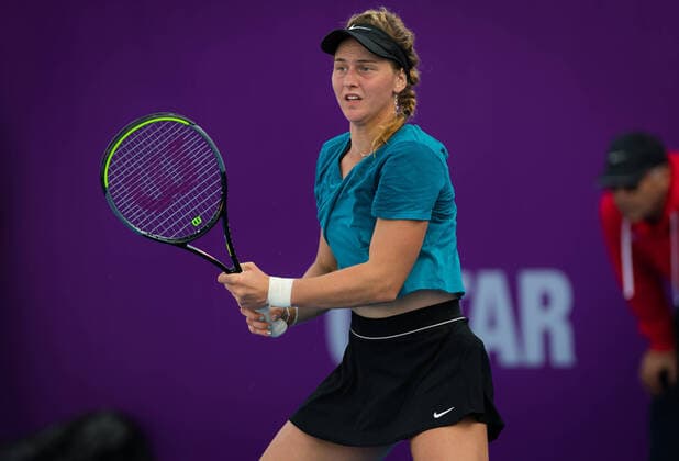 February 21, 2020, Dubai, UNITED ARAB EMIRATES: Ludmilla Samsonova of Russia in action during qualifications at the 2020 Qatar Total Open WTA, Tennis Damen Premier 5 tennis tournament against Anna Blinkova of Russia 2020 Qatar Total Open, Tennis, Doha, Qatar, Feb 21 - ZUMAa181 20200221_zaa_a181_005 Copyright: xRobxPrangex