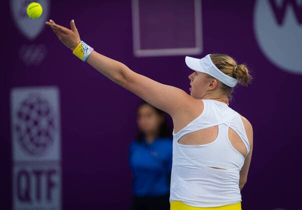 February 21, 2020, Dubai, UNITED ARAB EMIRATES: Daria Lopatetska of the Ukraine in action during qualifications at the 2020 Qatar Total Open WTA, Tennis Damen Premier 5 tennis tournament against Natalia Vijliantseva of Russia 2020 Qatar Total Open, Tennis, Doha, Qatar, Feb 21 - ZUMAa181 20200221_zaa_a181_016 Copyright: xRobxPrangex