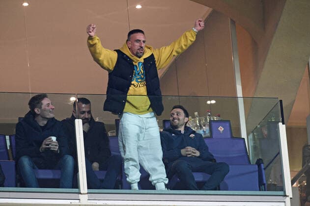 Sport Themen der Woche KW08 Sport Bilder des Tages frank ribery (fiorentina) happiness in tribuna after the goal of draw during Fiorentina vs Milan, italian Serie A soccer match in Firenze, Italy, February 22 2020  Copyright: xLM MatteoxPapinix xIPAx xLivexMediax 0
