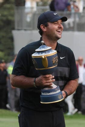 WGC- Mexico Championship golf tournament final round MEXICO CITY, MEXICO - FEBRUARY 23: Patrick Reed of the USA holds the cup celebrating winning first place in the PGA, Golf Herren World Golf Championship (WGC) tournament at the Chapultepec Golf Club on February 23, 2020 in Mexico City, Mexico Copyright: xCarlosxTischlerx EYE_1270