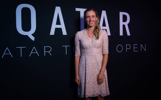 February 23, 2020, Doha, QATAR: Elise Mertens of Belgium in the photo booth ahead of the players party of the 2020 Qatar Total Open WTA, Tennis Damen Premier 5 tennis tournament 2020 Qatar Total Open, Tennis, Doha, Qatar, Feb 23 - ZUMAa181 20200223_zaa_a181_188 Copyright: xRobxPrangex