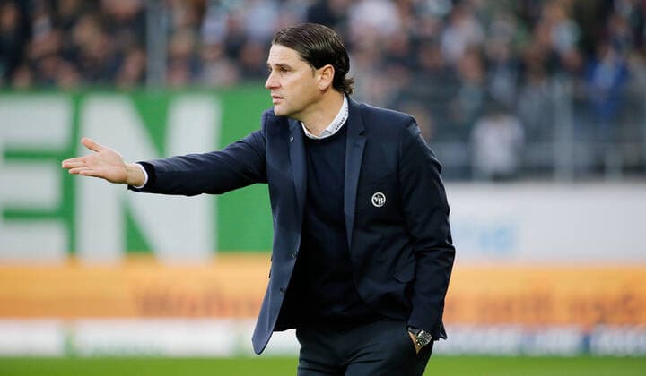 22 02 2020 Kybunpark St Gallen , SWITZERLAND , Season 2019 2020 Mens Football Super League FC St Gallen BSC Young Boys Bern Coach Gerardo Seoane Young Boys