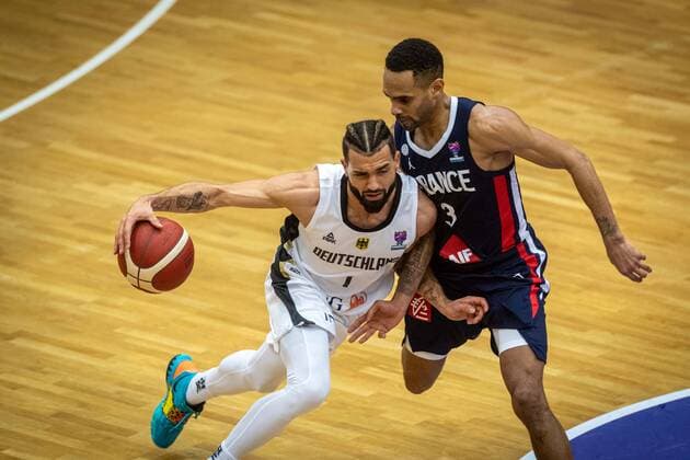Basketball Vechta 21 02 2020 FIBA EuroBasket 2021 Qualifier Qualification Germany GER France FRA Joshiko Saibou Germany, No 01 David Benoit Michineau France, No 03
