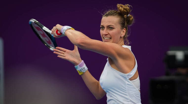 February 25, 2020, Doha, QATAR: Petra Kvitova of the Czech Republic in action during her second-round match at the 2020 Qatar Total Open WTA, Tennis Damen Premier 5 tennis tournament 2020 Qatar Total Open, Tennis, Doha, Qatar, Feb 25 - ZUMAa181 20200225_zaa_a181_081 Copyright: xRobxPrangex