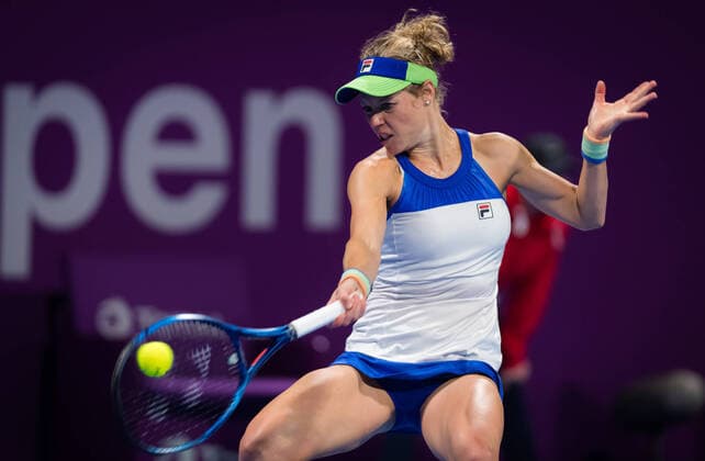February 25, 2020, Doha, SPAIN: Laura Siegemund of Germany in action during her second-round match at the 2020 Qatar Total Open WTA, Tennis Damen Premier 5 tennis tournament against Ashleigh Barty of Australia 2020 Qatar Total Open, Tennis, Doha, Qatar, Feb 25 - ZUMAa181 20200225_zaa_a181_125 Copyright: xRobxPrangex