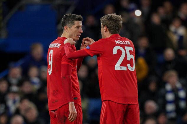 Robert Lewandowski of Bayern Munich & Thomas M?ller of Bayern Munich during the UEFA Champions League round of 16 1st leg match between Chelsea and Bayern Munich at Stamford Bridge, London, England on 25 February 2020. Copyright: xAndyxRowlandx PMI-3407-0007