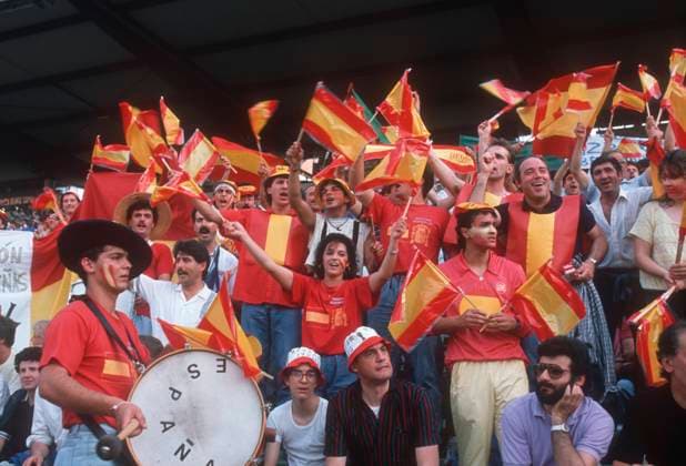 1988 European Football Championship in Germany Italy Spain 1 0 14 06 1988 in Frankfurt Spanish fans HM