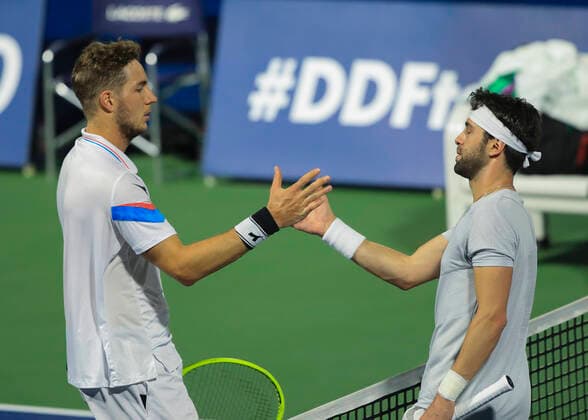 Nikoloz Basilashvili GEO congratulates the winner Jan Lennard Struff GER Tennis Dubai Duty Free Tennis Championships ATP Dubai Duty Free Tennis Stadium Dubai United Arab Emirates 26 February 2020 Â Copyright: xJuergenxHasenkopfx