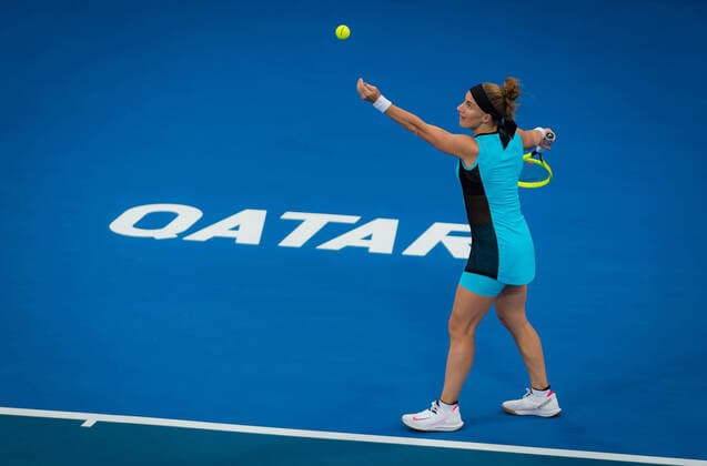 February 28, 2020, Doha, QATAR: Svetlana Kuznetsova of Russia in action during the semi-final of the 2020 Qatar Total Open WTA, Tennis Damen Premier 5 tennis tournament against Aryna Sabalenka of Belarus 2020 Qatar Total Open, Tennis, Doha, Qatar, Feb 28 - ZUMAa181 20200228_zaa_a181_053 Copyright: xRobxPrangex
