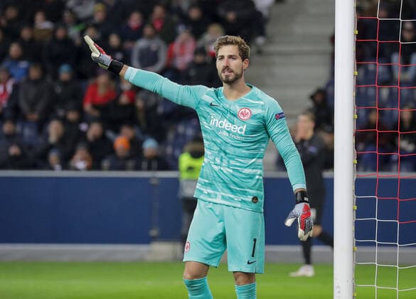xjfx 28 02 2020 Football UEFA Europa League FC Red Bull Salzburg Eintracht Frankfurt v l , Kevin Trapp Eintracht Frankfurt , Exempt DFL DFB REGULATIONS PROHIBIT ANY USE OF PHOTOGRAPHS as IMAGE SEQUENCES and or QUASI VIDEO Copyright: HMBxMedia