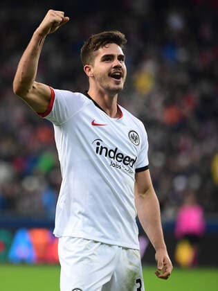 28 02 2020, xkvx, Fussball Europa League, RB Salzburg Eintracht Frankfurt emspor, v l Andre Silva Eintracht Frankfurt , celebrate the goal, The goal celebration for 2 2 DFL DFB REGULATIONS PROHIBIT ANY USE OF PHOTOGRAPHS as IMAGE SEQUENCES and or QUASI VIDEO Salzburg