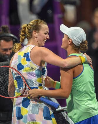 (200229) -- DOHA, Feb. 29, 2020 (Xinhua) -- Petra Kvitova (L) of the Czech Republic hugs Ashleigh Barty of Australia after their women s singles semi-final match at the 2020 WTA, Tennis Damen Qatar Open in Doha, Qatar, Feb. 28, 2020. (Photo by Nikku Xinhua) (SP)QATAR-DOHA-TENNIS-WTA-SINGLES 