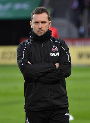 29 02 2020, xjpx, Football 1 Bundesliga, 1 FC Koeln FC Schalke 04 emspor, v l Co Coach Andre Pawlak Koeln DFL DFB REGULATIONS PROHIBIT ANY USE OF PHOTOGRAPHS as IMAGE SEQUENCES and or QUASI VIDEO Koeln