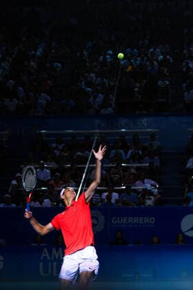 (200301) -- ACAPULCO, March 1, 2020 -- Taylor Fritz of the United States serves during the men s singles final match between Rafael Nadal of Spain and Taylor Fritz of the United States at the 2020 ATP, Tennis Herren Mexican Open tennis tournament in Acapulco, Mexico, Feb. 29, 2020. ) (SP)MEXICO-ACAPULCO-TENNIS-ATP-MEXICAN OPEN-FINALS XinxYuewei 
