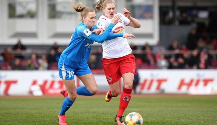 01 03 2020, xcex, GER, Koeln, Suedstadion, Womens Football, 1 Bundesliga, DIE LIGA, FLYERALARM Frauen Bundesliga Season 2019 2020 1 FC Koeln 1 FFC Frankfurt Laura Release FFC against Johanna Tietge FCK DFL regulations prohibit any use of photographs as image sequences and or quasi video