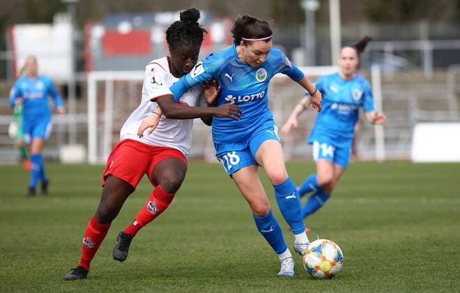01 03 2020, xcex, GER, Koeln, Suedstadion, Frauenfußball, 1 Bundesliga, DIE LIGA, FLYERALARM Frauen Bundesliga Saison 2019 2020 1 FC Koeln 1 FFC Frankfurt Eunice Beckmann FCK vs. Barbara Dunst FFC DFL regulations prohibit any use of photographs as image sequences and or quasi video