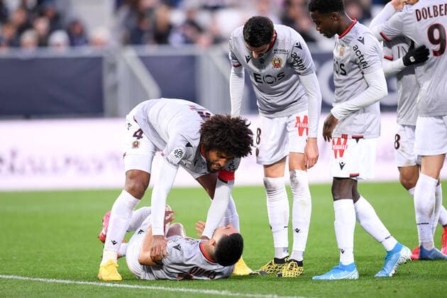 JOIE - 04 DANTE (NICE) - BLESSURE FOOTBALL : Bordeaux vs Nice - Ligue 1 Conforama - 01 03 2020 FEP Panoramic 