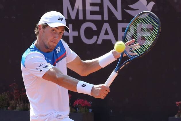 Norwegian Caper Ruud in action against Brazilian Thiago Seyboth, during the final of the Chile ATP, Tennis Herren 250,in SAntiago de Chile, Chile, 01 March 2020. EFE Elvis González FINAL CHILE OPEN ATP 250 !ACHTUNG: NUR REDAKTIONELLE NUTZUNG!  Copyright: xELVISxGONZALEZx AME9757 20200301-637186973047814746