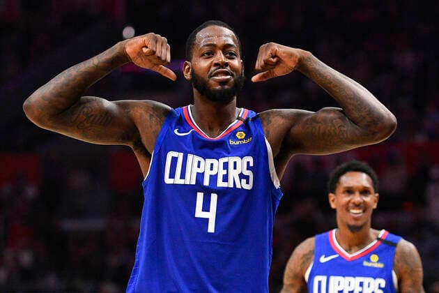 LOS ANGELES, CA - MARCH 01: Los Angeles Clippers Forward JaMychal Green (4) and Los Angeles Clippers Guard Lou Williams (23) celebrate after a basket during a NBA, Basketball Herren, USA game between the Philadelphia 76ers and the Los Angeles Clippers on March 1, 2020 at STAPLES Center in Los Angeles, CA. (Photo by Brian Rothmuller Icon Sportswire) NBA: MAR 01 76ers at Clippers Icon200301037