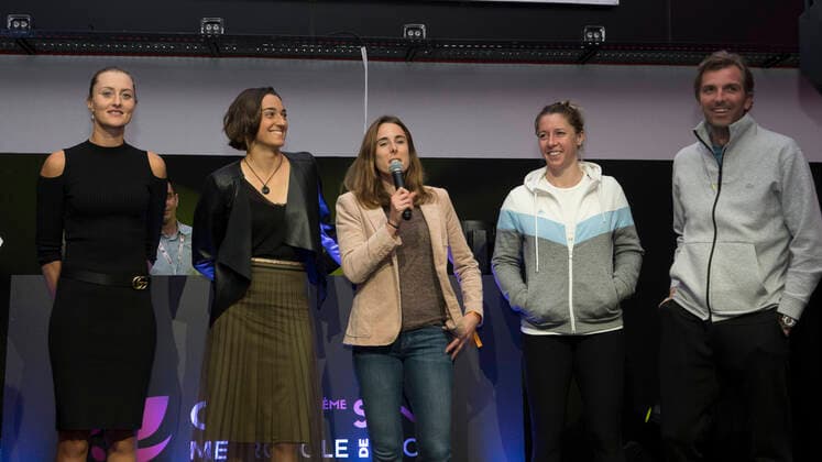 Kristina Mladenovic - Caroline Garcia - Alize Cornet - Pauline Parmentier - Julien Benneteau TENNIS : Equipe de France feminine - Soiree des joueuses Village Open 6eme Sens - Lyon 03 03 2020 SandrineThesillat Panoramic 