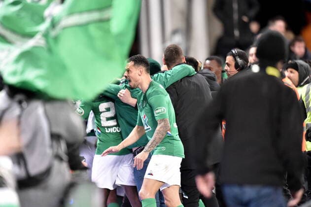 Joie de Ryad Boudebouz et de ses coequipiers (saint etienne) FOOTBALL : AS Saint Etienne vs Stade Rennais - Coupe de France - 1 2 finale - 05 03 2020 FredericChambert Panoramic 